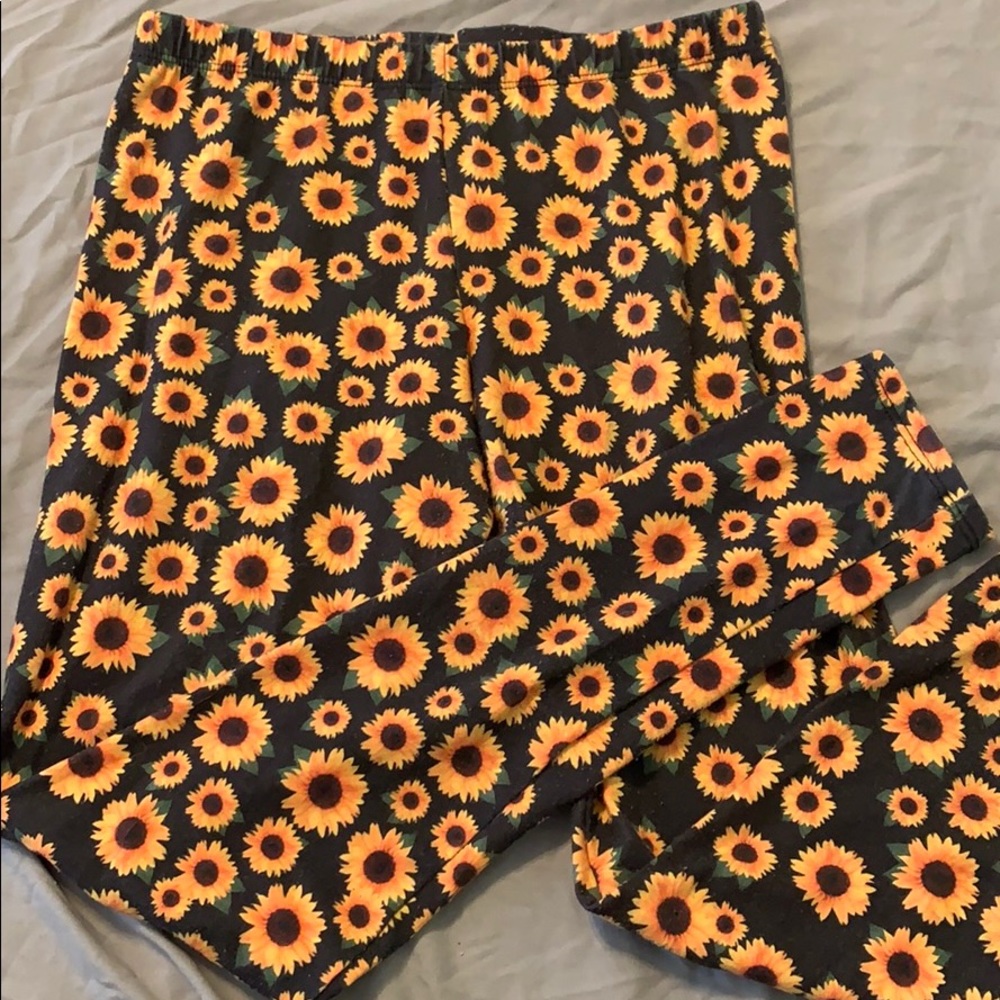 Women’s M/L Delia’s Sunflower Leggings